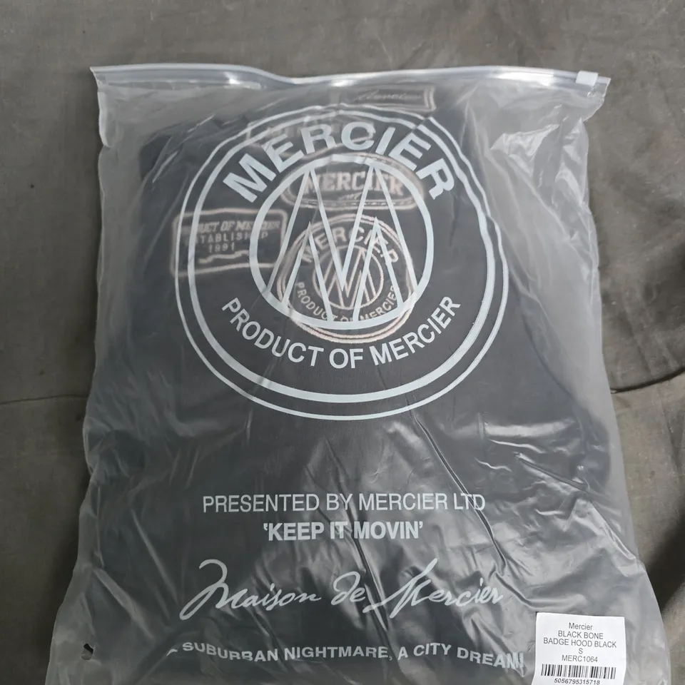 BAGGED MERCIER BLACK BONE BADGE HOOD - SMALL