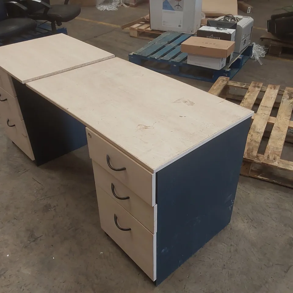 6-DRAWER OFFICE DESK