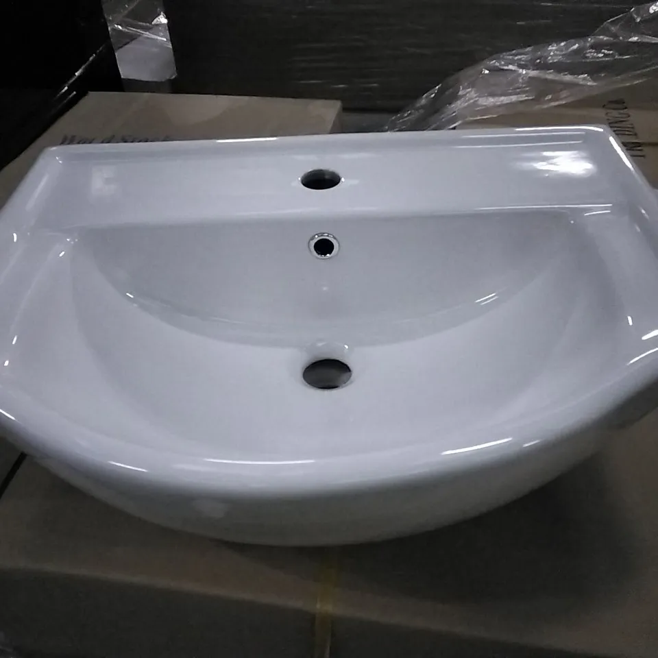 BOXED KAPRI CERAMIC BASIN 550MM WHITE