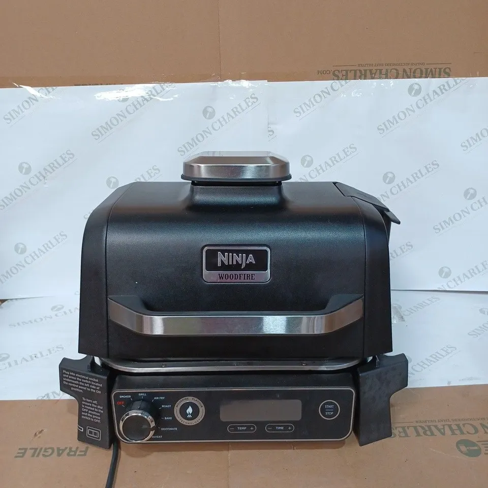 NINJA WOODFIRE ELECTRIC BBQ GRILL & SMOKER WITH AIR FRY FUNCTION OG701UKQ