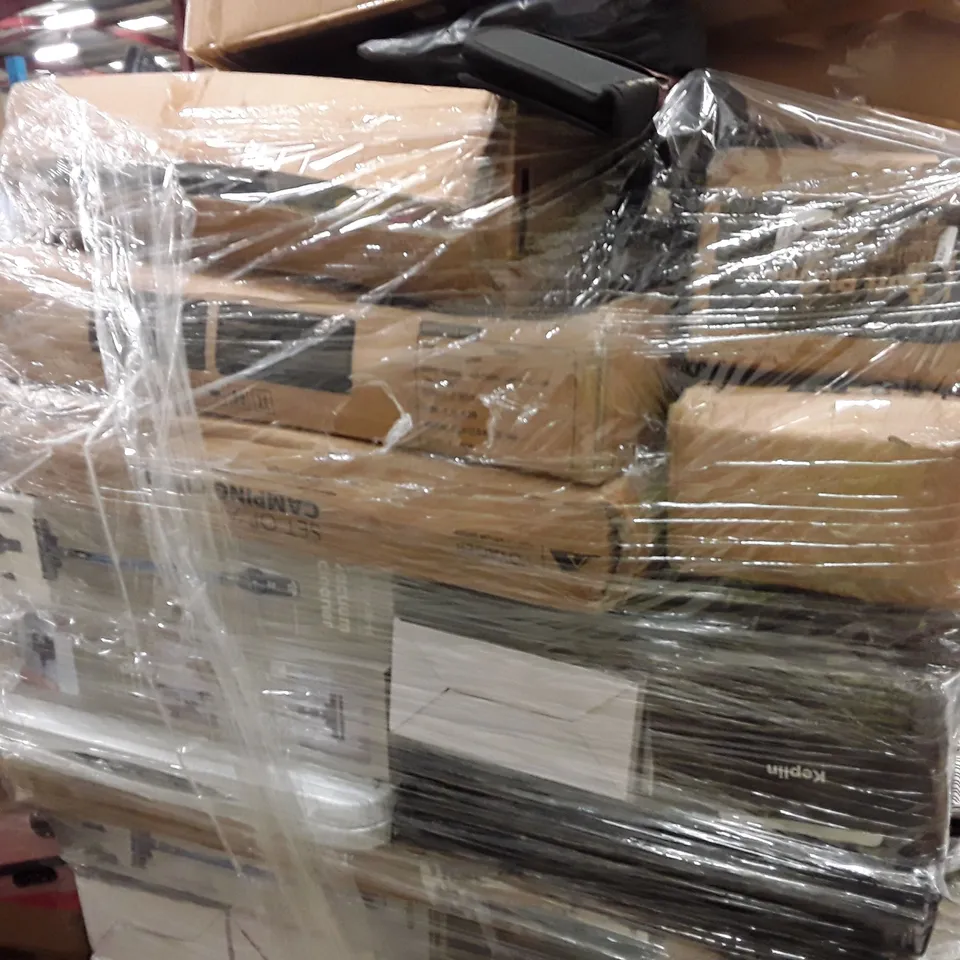 PALLET OF ASSORTED HOUSEHOLD GOODS AND PRODUCTS TO INCLUDES:VACUUM CLEANER,CHILDREN'S CAR SEAT,CAMPING CHAIRS