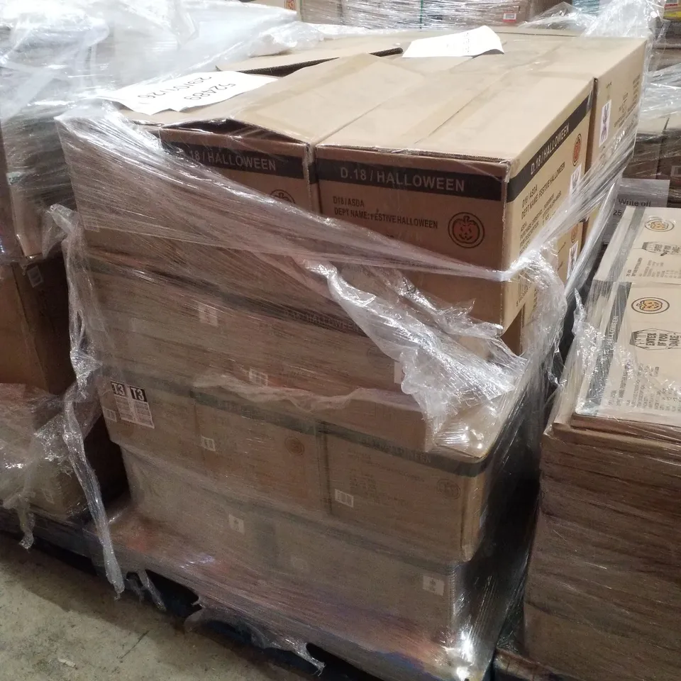 PALLET CONTAINING BRAND NEW HALLOWEEN DECORATIONS INCLUDING ANGEL STITCH PLUSHS & LIGHT UP PUMPKIN STACKS 