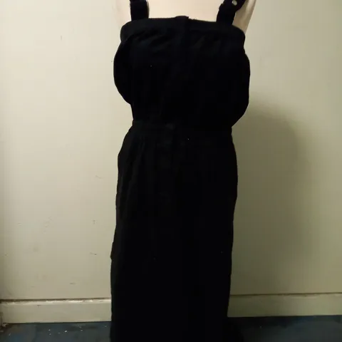 COLLUSION BLACK UTILITY MIDI DRESS - SIZE 12