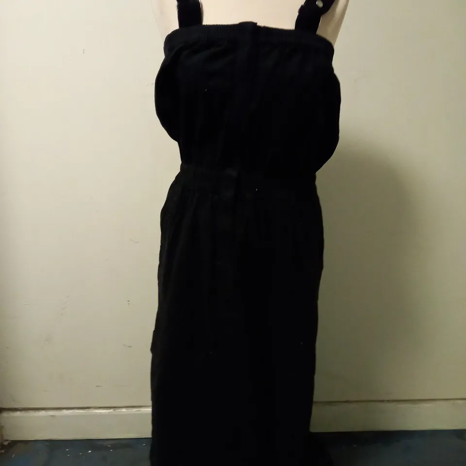 COLLUSION BLACK UTILITY MIDI DRESS - SIZE 12