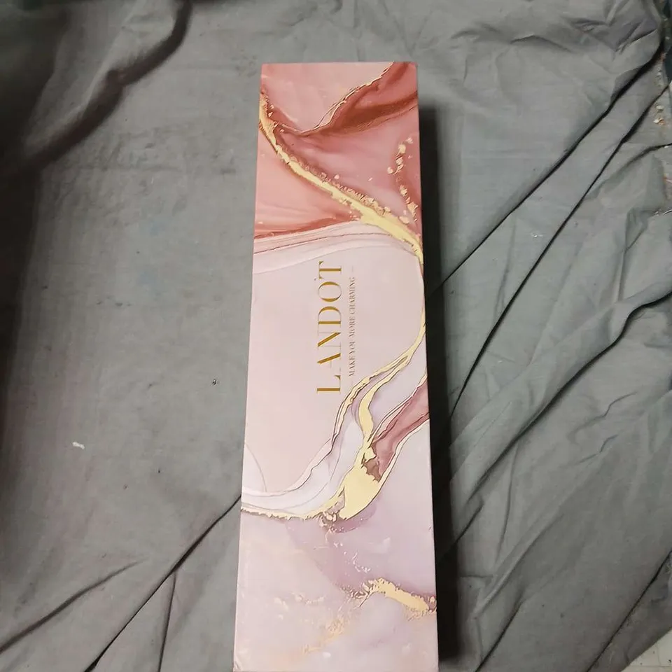 LONDON ROSE GOLD HAIR STYLING TOOL – CURLING IRON/WAND 