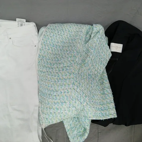 BOX OF APPROXIMATELY 20 ASSORTED CLOTHING ITEMS IN VARIOUS STYLES, SIZES, AND COLOURS - COLLECTION ONLY