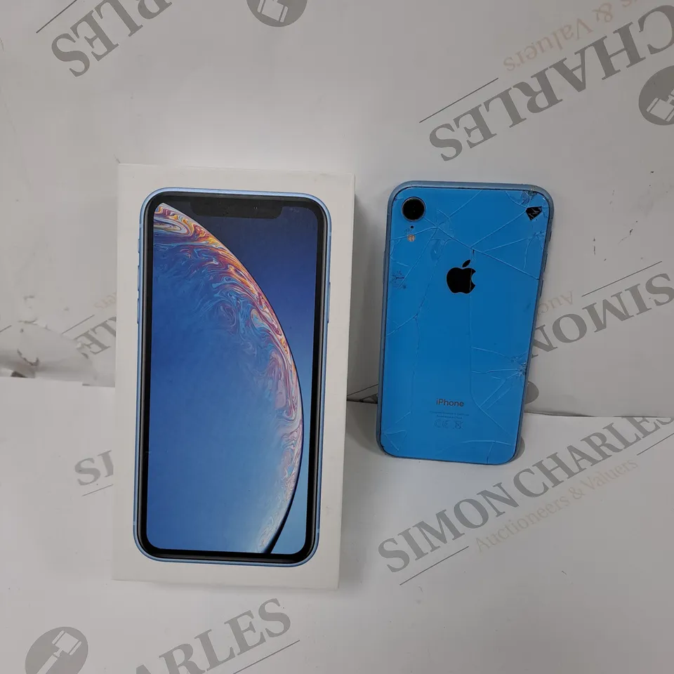 BOXED APPLE IPHONE 11 IN BLUE 
