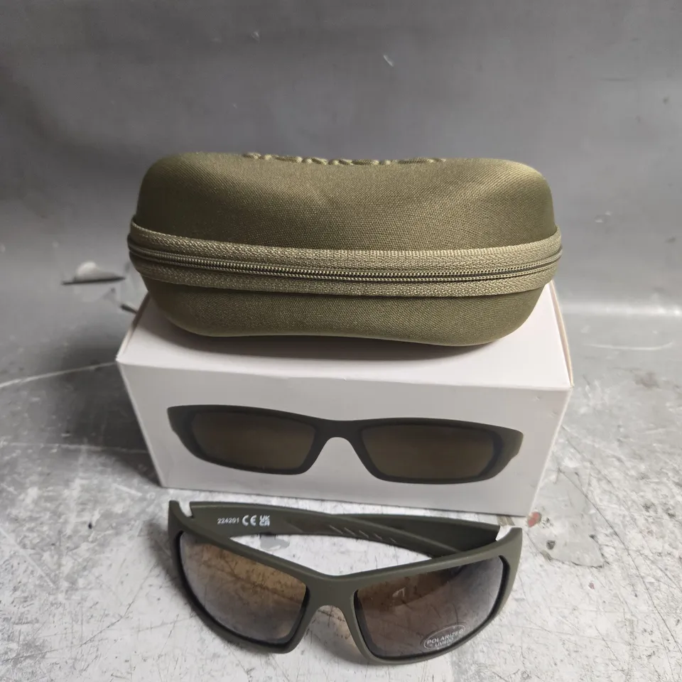 BOXED PAIR OF TRAKKER WRAP AROUND SUNGLASSES