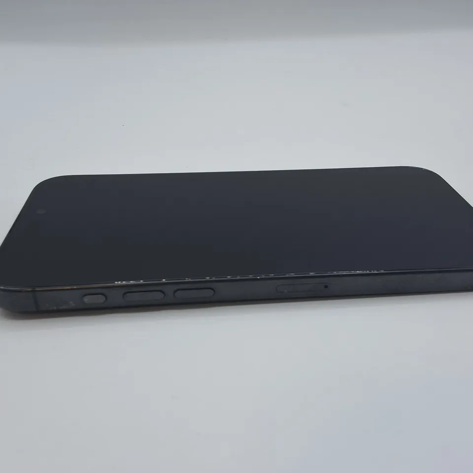 UNBOXED APPLE IPHONE 15 PRO MAX 512GB IN BLACK TITANIUM 