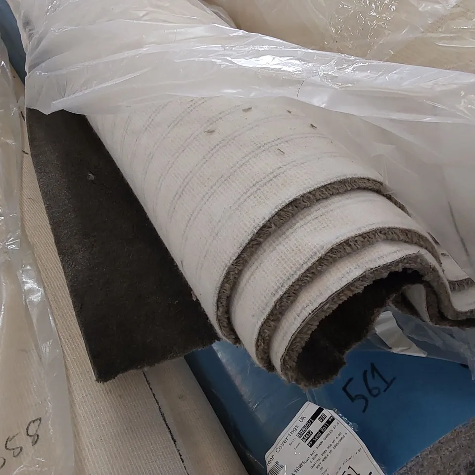 ROLL OF QUALITY VIVID OPULENCE CARPET // SIZE: APPROX. 4 X 3m