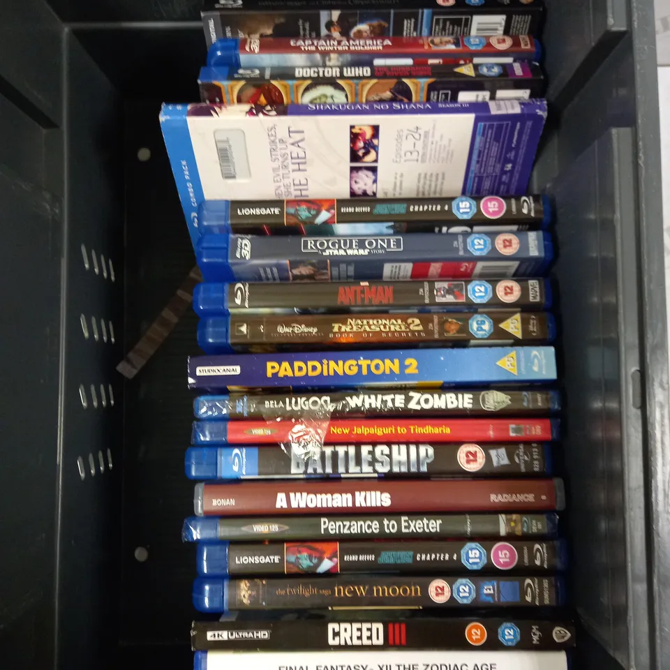 BOX OF APPROXIMATELY 20 ASSORTED BLU RAY DVDS TO INCLUDE JOHN WICK 4, CAPTAIN AMAERICA & ANT-MAN ETC