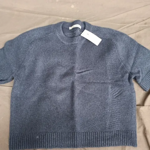 ABERCROMBIE & FITCH KNIT SWEATER – NAVY, UK 6 (XS) (VERIFY MODEL)
