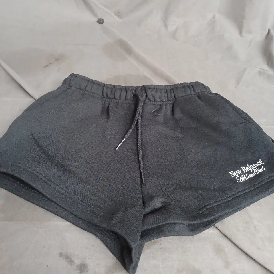 NEW BALANCE LAZY SHORTS SIZE XS