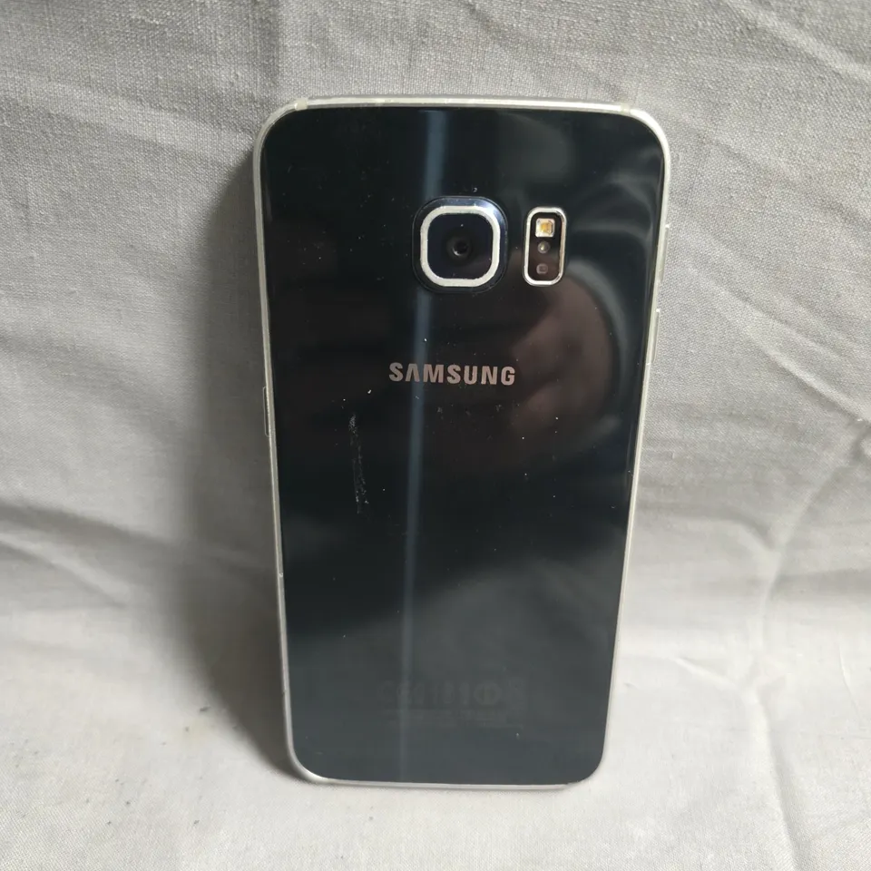 SAMSUNG GALAXY S6 EDGE – 32GB, BOXED