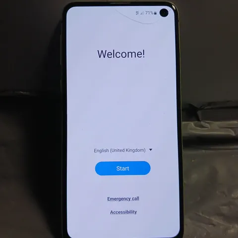 SAMSUNG GALAXY S10E IN YELLOW