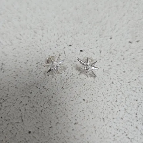 THOMAS SABO STARBURST STUD EARRINGS