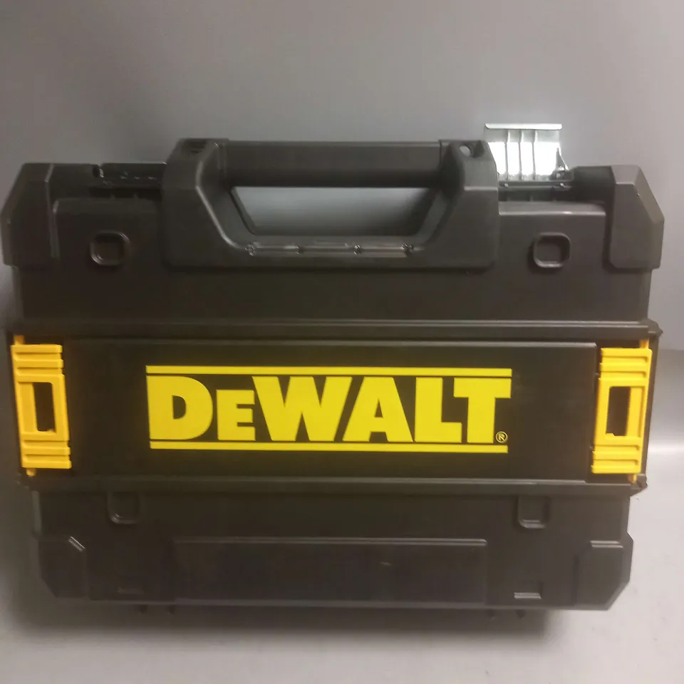 DEWALT TOOLBOX WITH DRILL IN BLACK