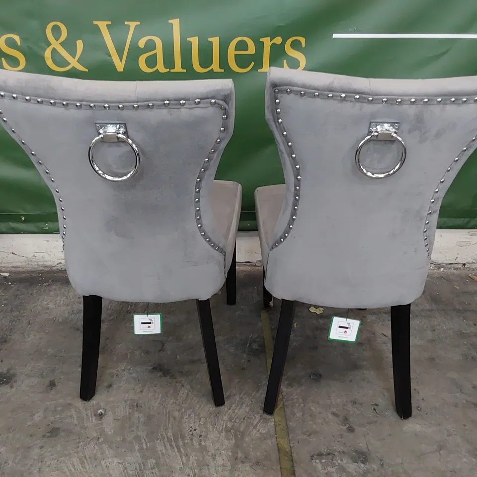 PAIR OF UPHOLSTERED RING & BUTTONED BACK DINING CHAIRS GREY PLUSH FABRIC 