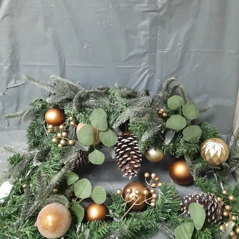 9FT COPPER AND GOLD PRE-LIT GARLAND 