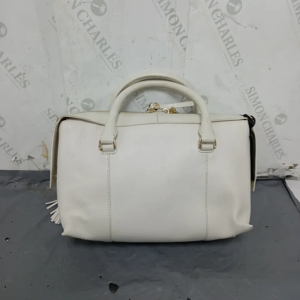 BEN DE LISI FAUX LEATHER BAG 