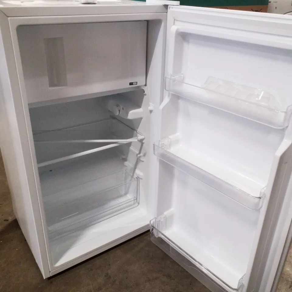 SWAN SR750110W UNDER-COUNTER FRIDGE – 80L, WHITE, 47.5CM WIDE