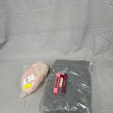 CLOTHING, SHOES & ACCESSORIES LOT – ASSORTED GARMENTS IN POLYBAGS BOX OF ASSORTED CLOTHES AND BEAUTY PRODUCTS LARGE QUANTITY .
