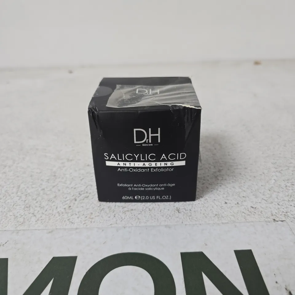 DH SKINCARE SALICYLIC ACID ANTI-AGEING EXFOLIATOR – 60ML – BOXED