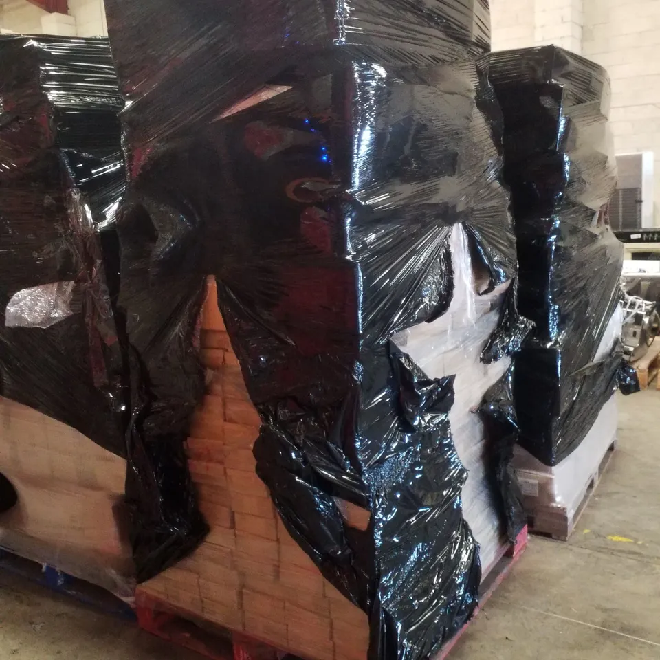 PALLET CONTAINING LARGE QUANTITY OF ASSORTED GREETINGS CARDS