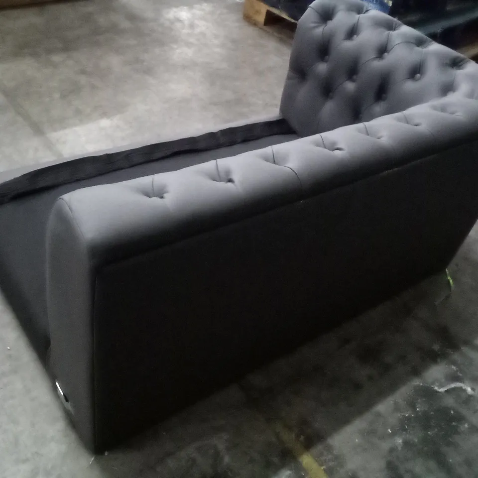BOXED DESIGNER HAMPTON GREY FAUX LEATHER CHESTERFIELD CORNER SOFA (LEFT SEAT, BOX 1 OF 3 ONLY)