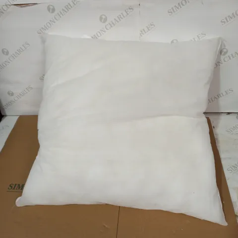 SINGLE 50X50CM COTTON CUSHION