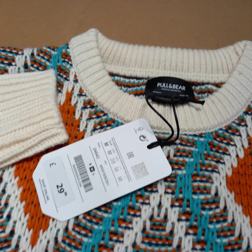 PULL & BEAR PATTERNED JUMPER - EUR M