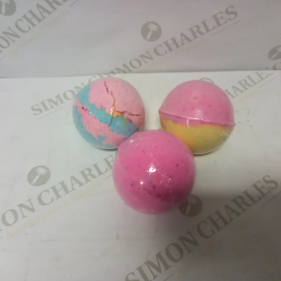 WATERCOLOURS BY BO0MB - BATH BOMB SET