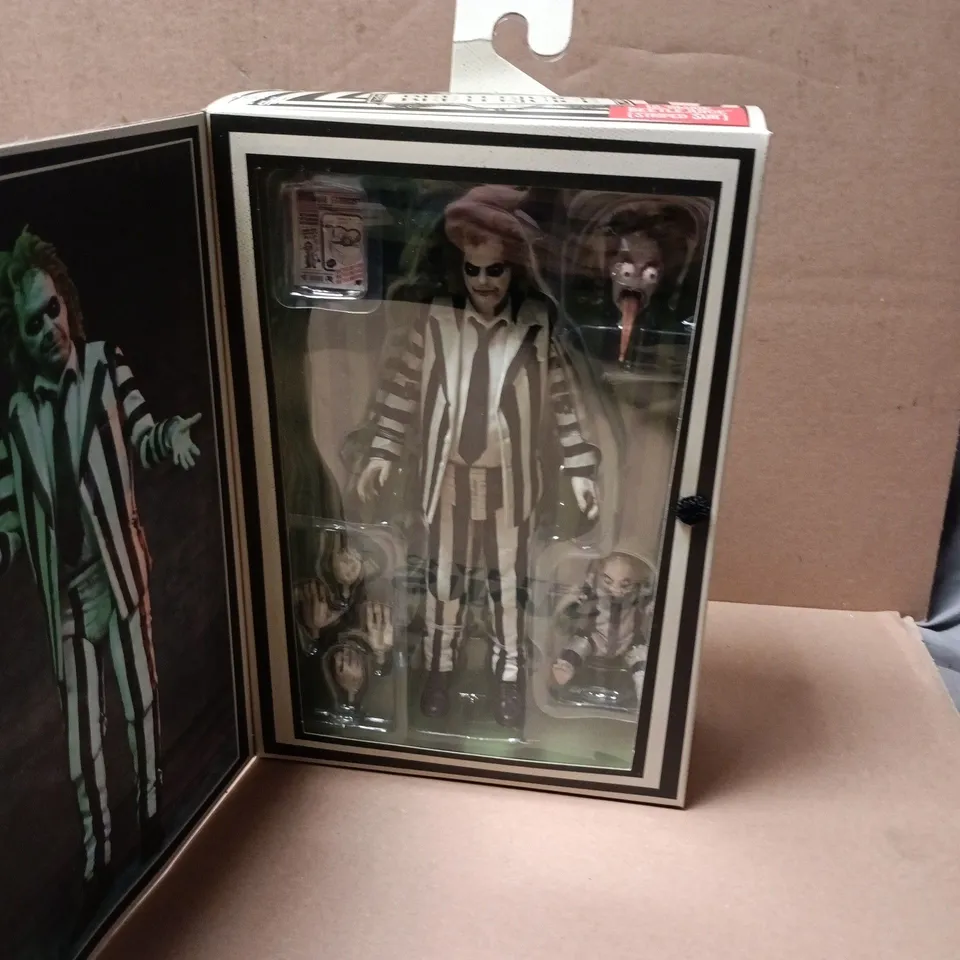 BOXED BEETLEJUICE 7 INCH ULTIMATE ACTION FIGURE - BEETLEJUICE (STRIPED SUIT)