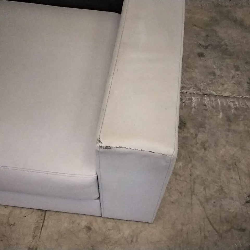 DESIGNER LIGHT GREY LEATHER  3 SEATER SOFA (CUSHIONS MISSING)