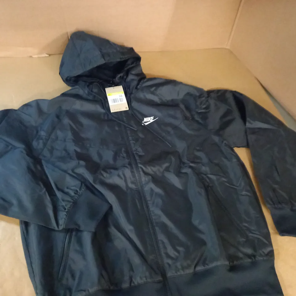 NIKE LIGHTWEIGHT ZIP THROUGH JACKET - S/P