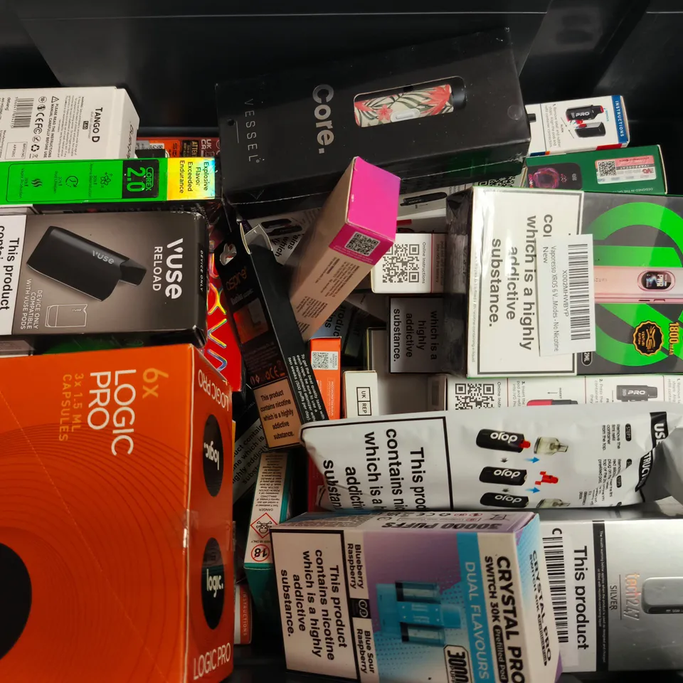 APPROXIMATELY 20 ASSORTED E-CIGARETTE PRODUCTS TO INCLUDE BRANDS SUCH AS VAPORESSO, ELFBAR, LOGIC, ETC - COLLECTION ONLY