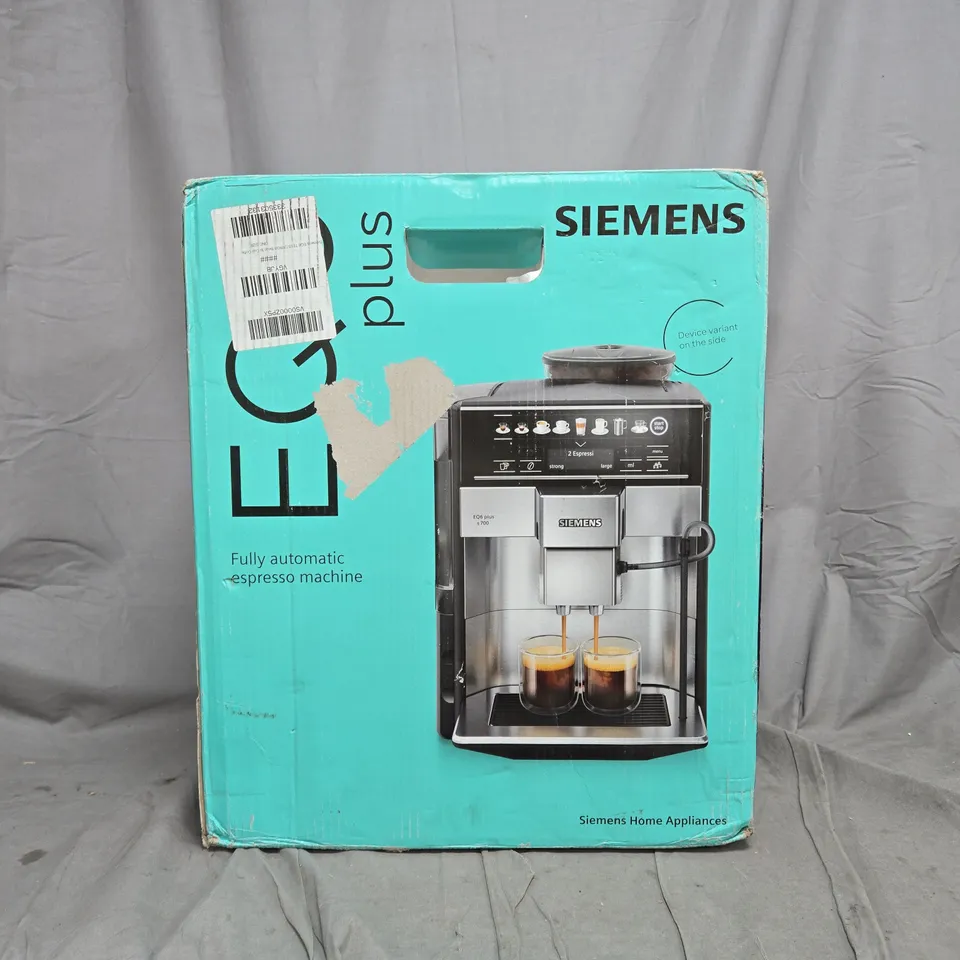 BOXED SIEMENS EQ6 BEAN TO CUP COFFEE MAKER 