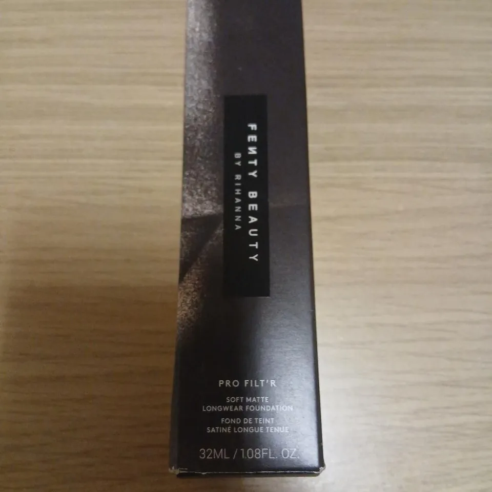 FENTY BEAUTY PRO FILT'R SOFT MATTE LONGWEAR FOUNDATION – 32 ML – BOXED