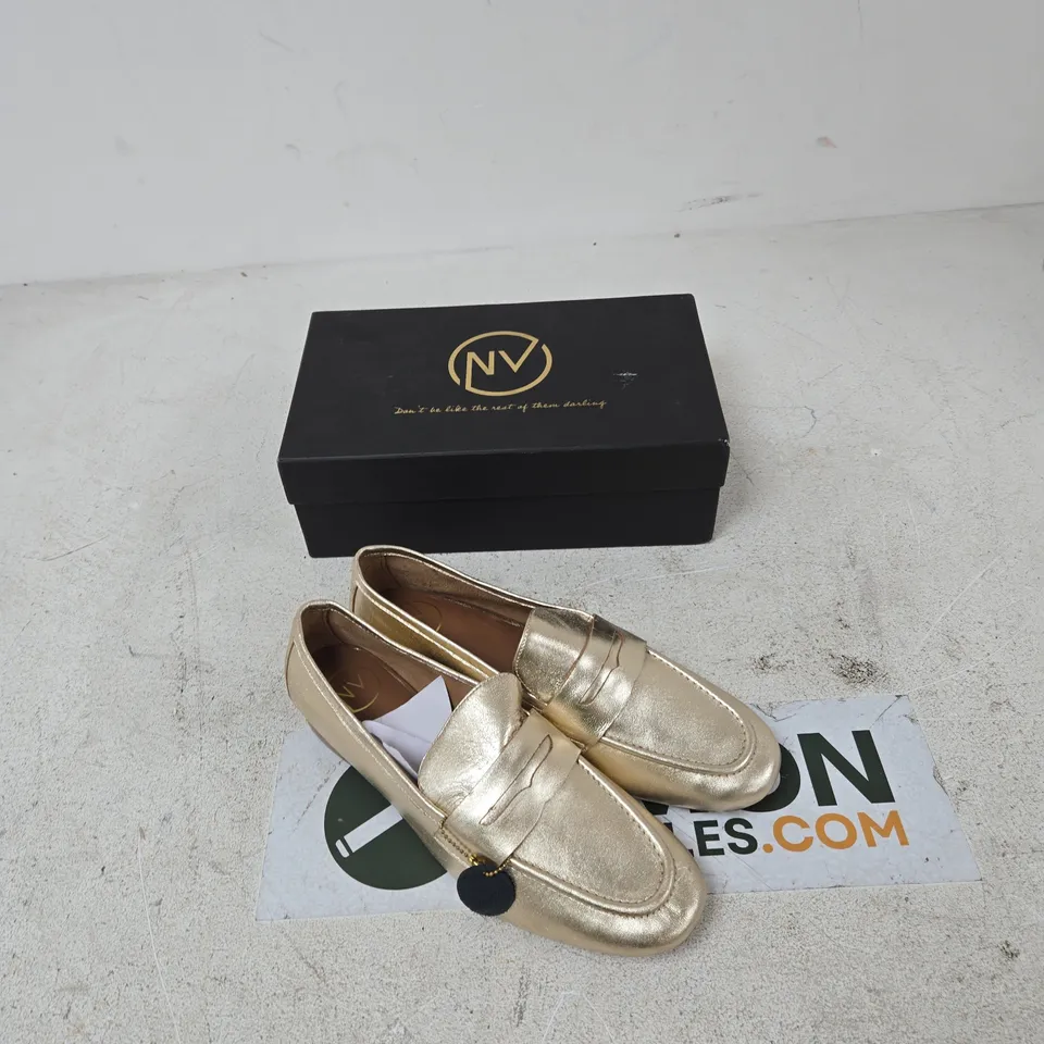 NV GOLD LEATHER LOAFERS – UK 6 (US 9) – BOXED