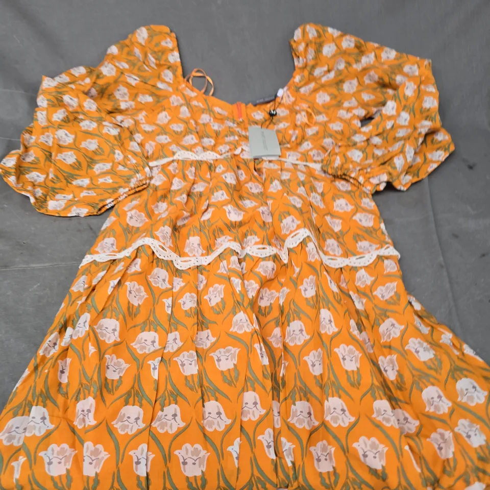 MINT VELVET ORANGE FLORAL PRINT MAXI DRESS – UK 8 (EU 36)