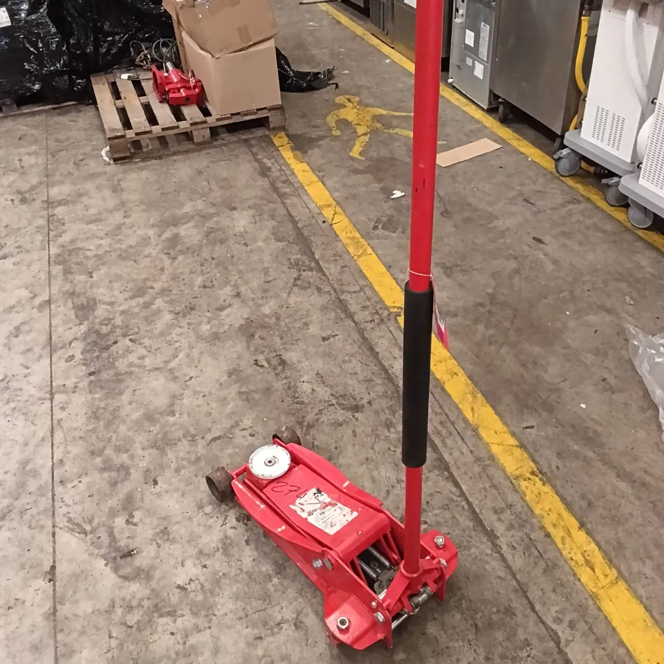 CLARKE CTJ4000G 4 TONNE PROFESSIONAL GARAGE JACK