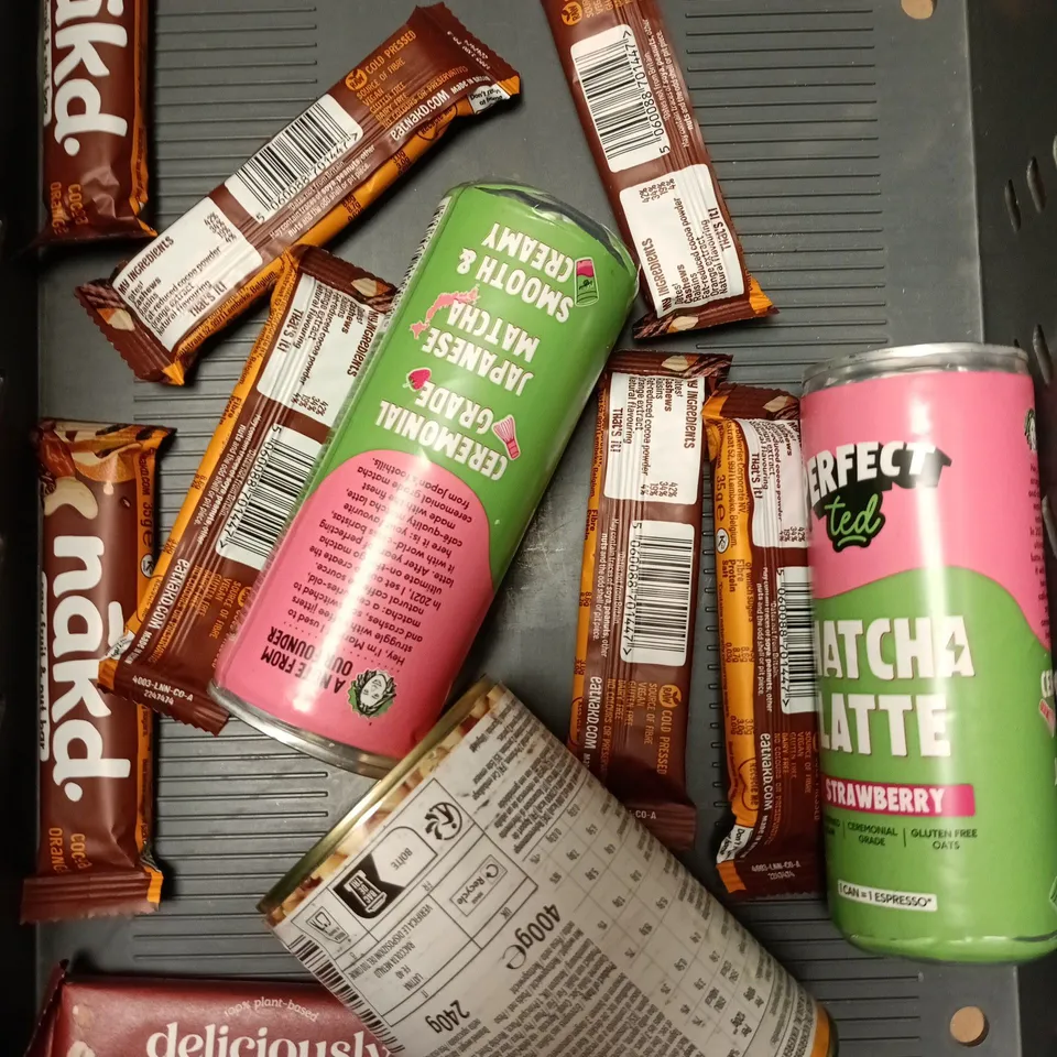 APPROXIMATELY 10 ASSORTED FOOD/DRINK PRODUCTS TO INCLUDE BLUE MIX SWEETS, PLAIN FLOUR, CHICKPEAS ETC 
