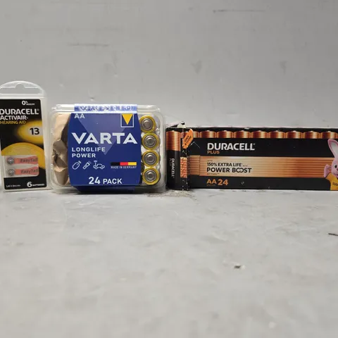 APPROXIMATELY 15 ASSORTED BATTERYS TO INCLUDE-  DURACELL AA24 , VARTA AA , DURACELL ACTIVAIR 13 ETC