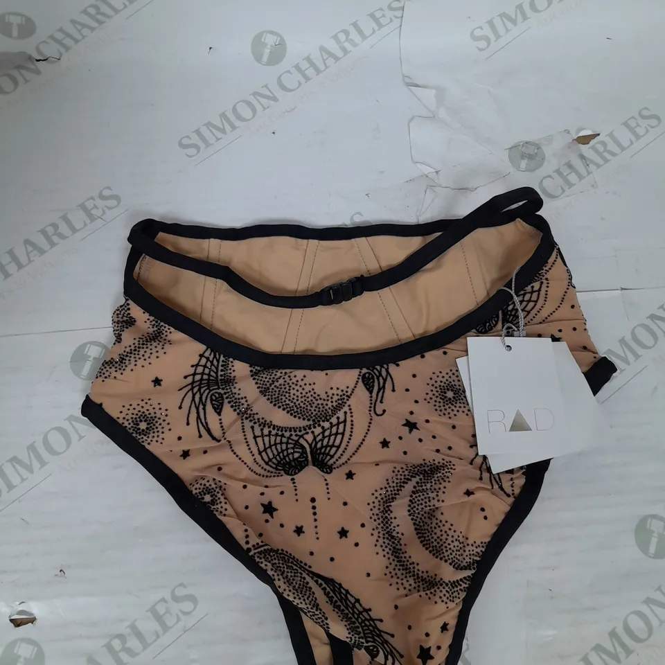 RAD RHINESTONE DETAIL HOKU BOTTOM IN NUDE SIZE M