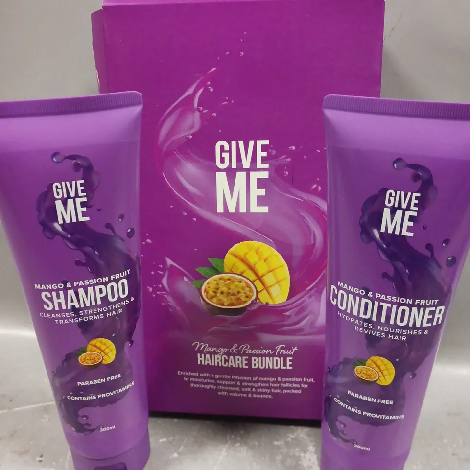 GIVE ME COSMETICS MANGO & PASSION FRUIT HAIR CARE SET 