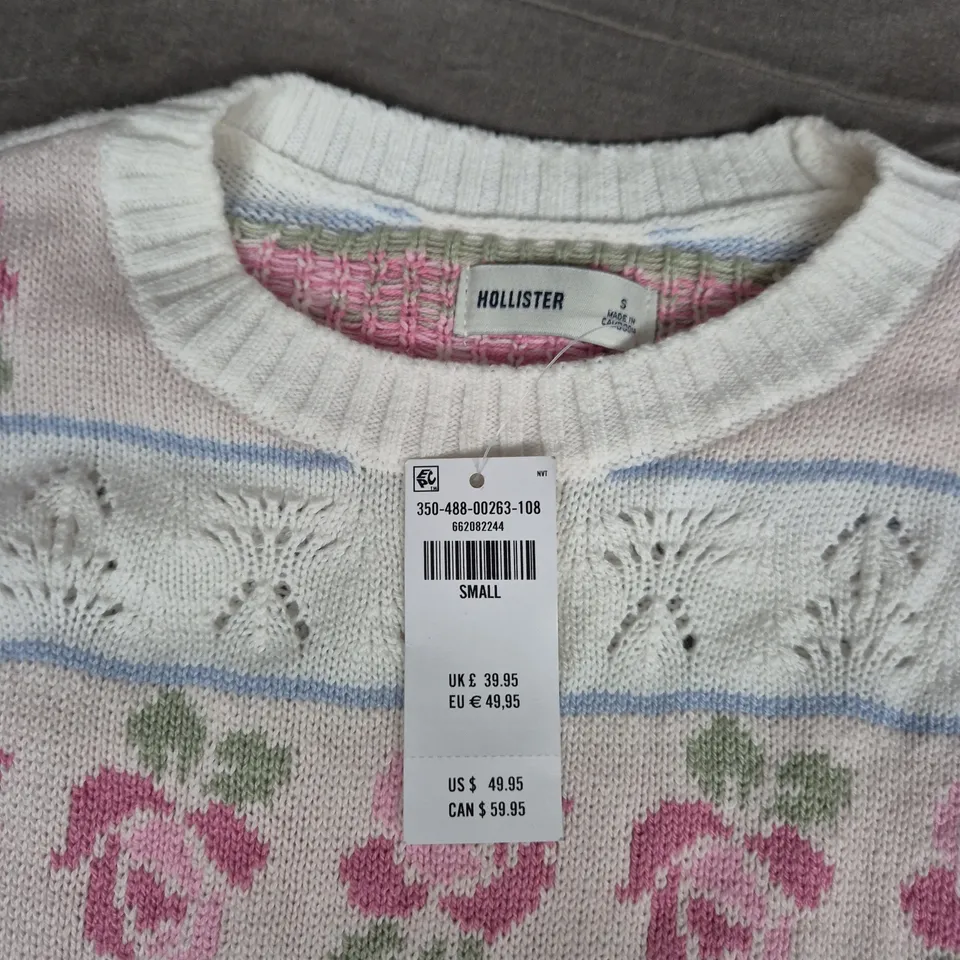 HOLLISTER FLORAL KNIT SWEATER – UK SMALL