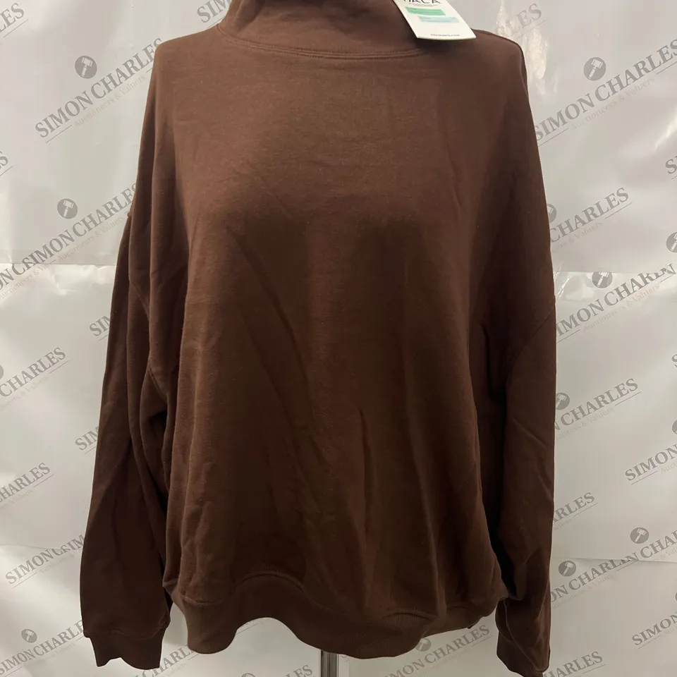 TALA MOCK NECK SWEATSHIRT IN BROWN SIZE XXL