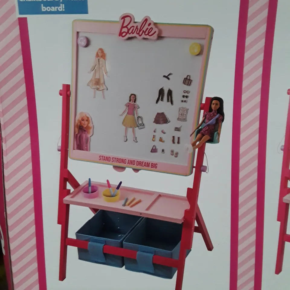 BOXED BARBIE WOODEN ROTATING FLOOR STANDING EASEL  RRP £44.99