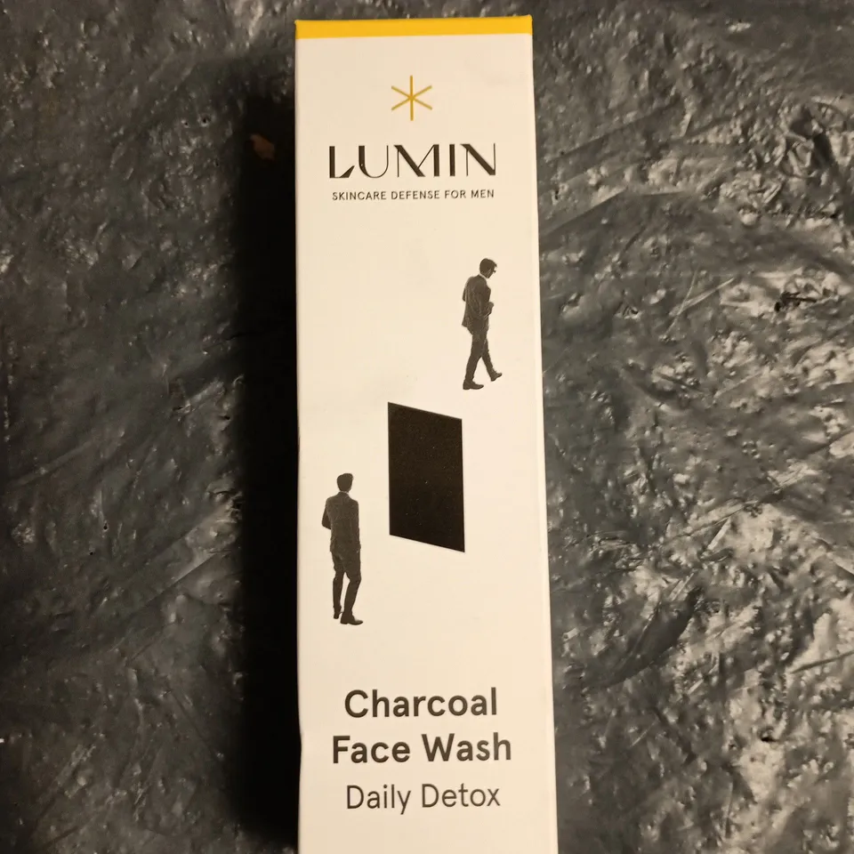 LUMIN CHARCOAL FACE WASH – DAILY DETOX 100 ML 
