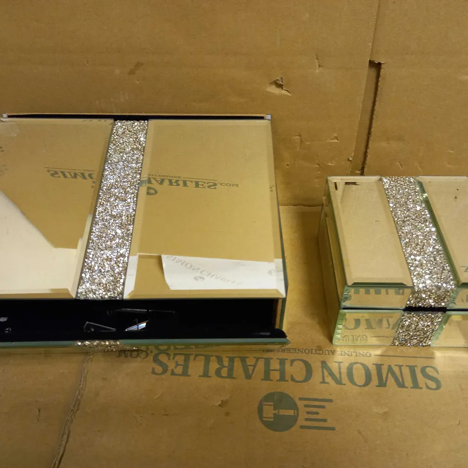 DESIGNER STYLE MIRRORED TRINKET BOXES